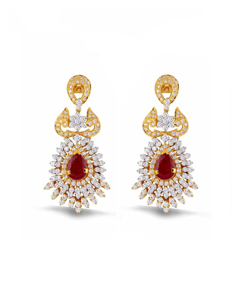 红宝石带钻耳坠